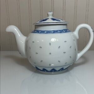 Vintage Blue & White Rice Grain Porcelain Teapot Butterfly Pattern Translucent